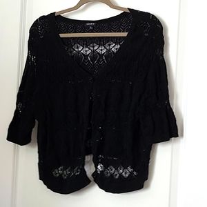 Torrid sz 2 small black shrug